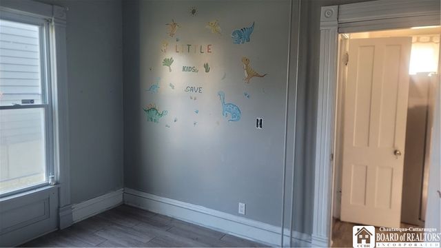 10 Mcdaniel Avenue, Jamestown, NY 14701