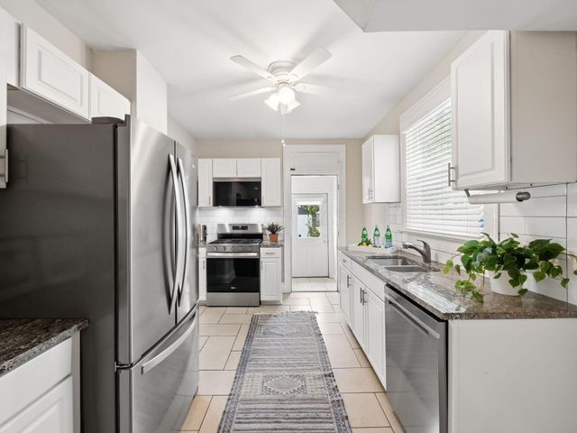 319 E Gates Street, Columbus, OH 43206