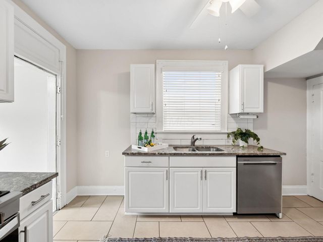 319 E Gates Street, Columbus, OH 43206