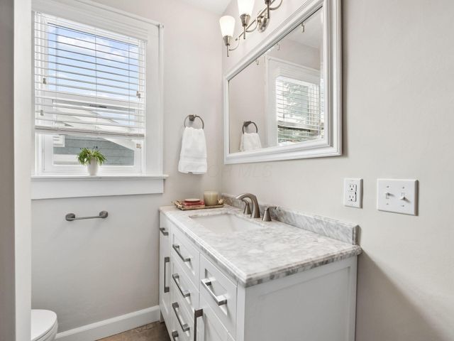 319 E Gates Street, Columbus, OH 43206