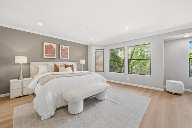 915 La Mesa Terrace B, Sunnyvale, CA 94086