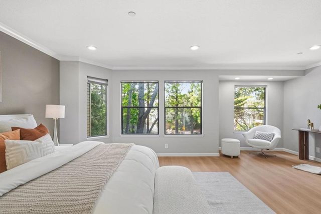 915 La Mesa Terrace B, Sunnyvale, CA 94086