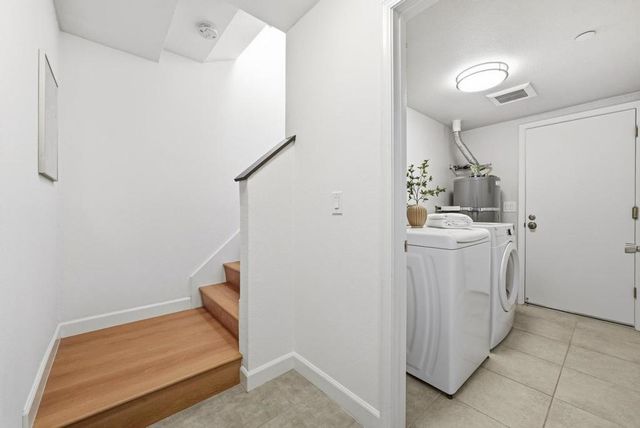 915 La Mesa Terrace B, Sunnyvale, CA 94086