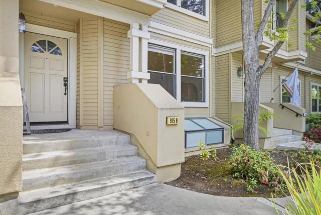 915 La Mesa Terrace B, Sunnyvale, CA 94086
