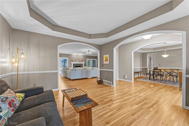 16501 Station Road, Columbia Station, OH 44028