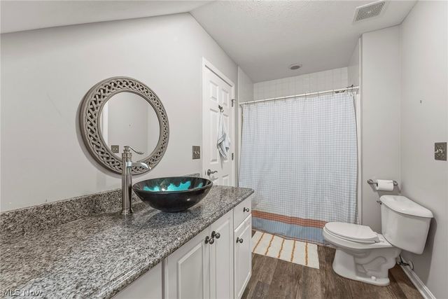 16501 Station Road, Columbia Station, OH 44028