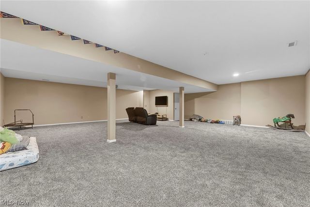 16501 Station Road, Columbia Station, OH 44028