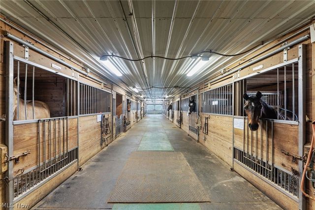 16501 Station Road, Columbia Station, OH 44028