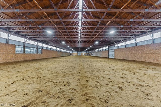 16501 Station Road, Columbia Station, OH 44028