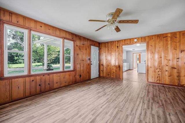 220 Higginbotham Rd, Mcminnville, TN 37110