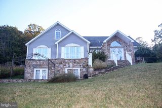 39 LEO FRIEND RD, Oakland, MD 21550