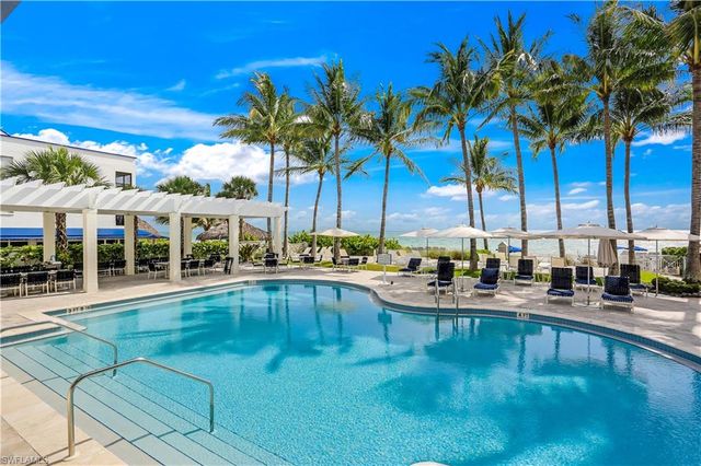 295 Grande WAY T 03, Naples, FL 34110