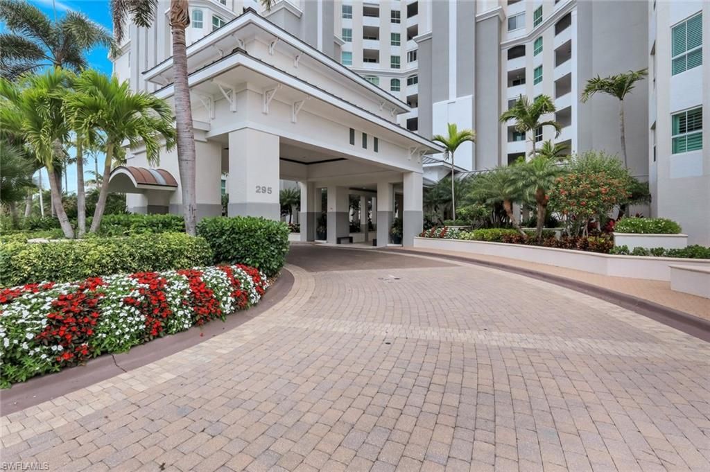 295 Grande WAY T 03, NAPLES, FL 34110 — photo 4