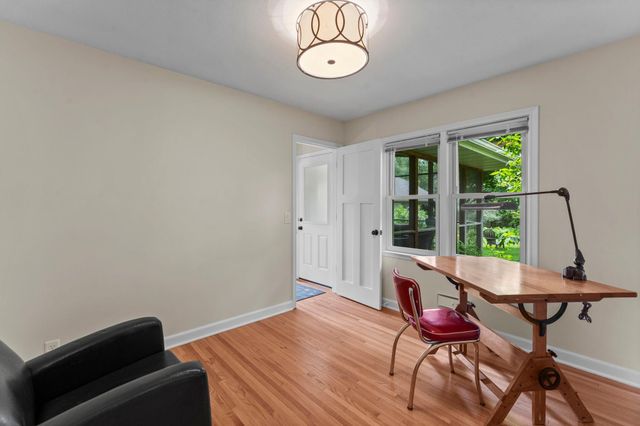 4705 Valley View Road, Edina, MN 55424