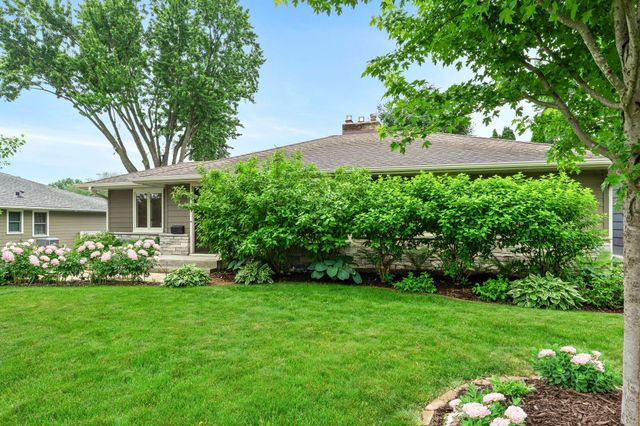 4705 Valley View Road, Edina, MN 55424