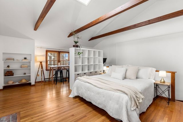 23 Hillside Ave 23, Marblehead, MA 01945