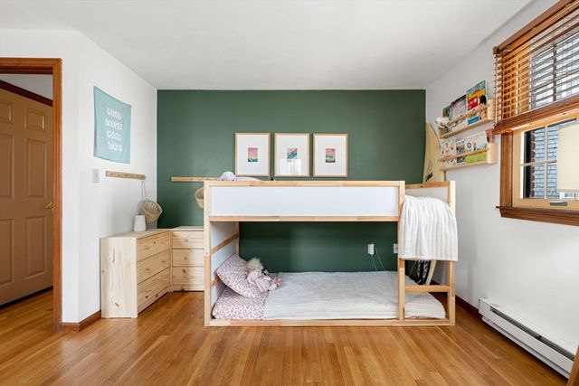 23 Hillside Ave 23, Marblehead, MA 01945