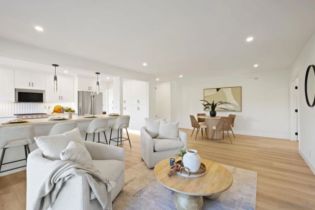 11228 Constellation Dr., El Cajon, CA 92020