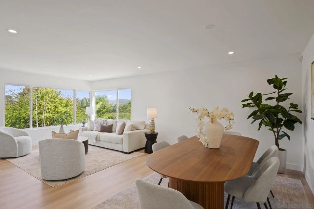 11228 Constellation Dr., El Cajon, CA 92020