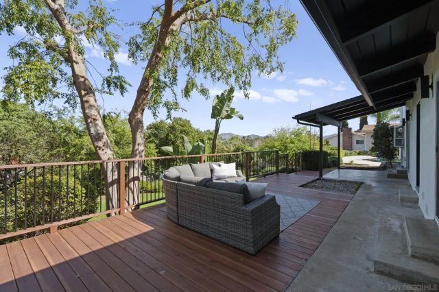 11228 Constellation Dr., El Cajon, CA 92020