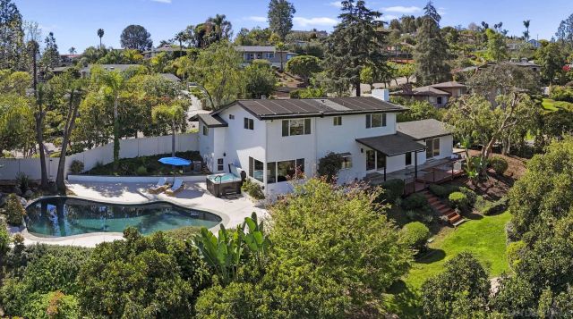 11228 Constellation Dr., El Cajon, CA 92020