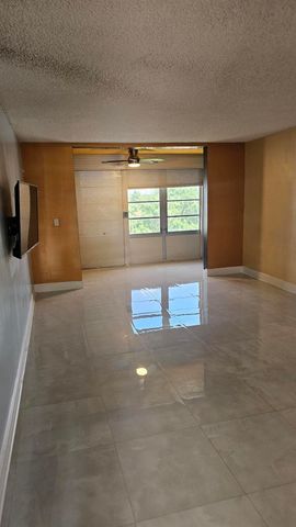 2840 Somerset Drive 418m, Lauderdale Lakes, FL 33311