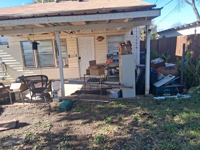 4807 Penrose Avenue, Fort Worth, TX 76116