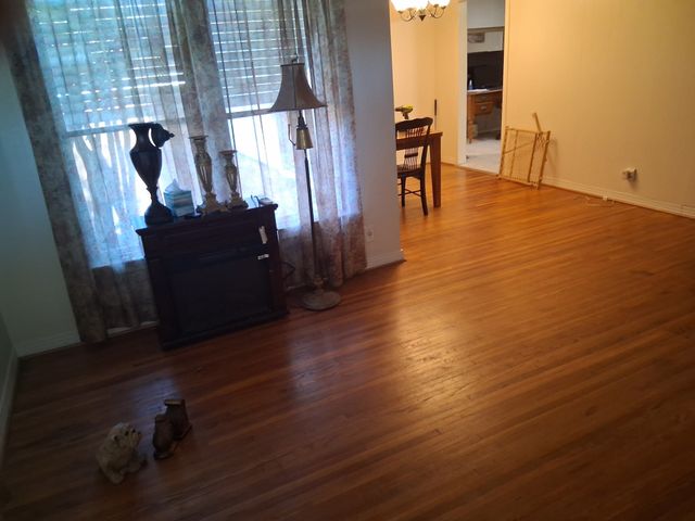 4807 Penrose Avenue, Fort Worth, TX 76116