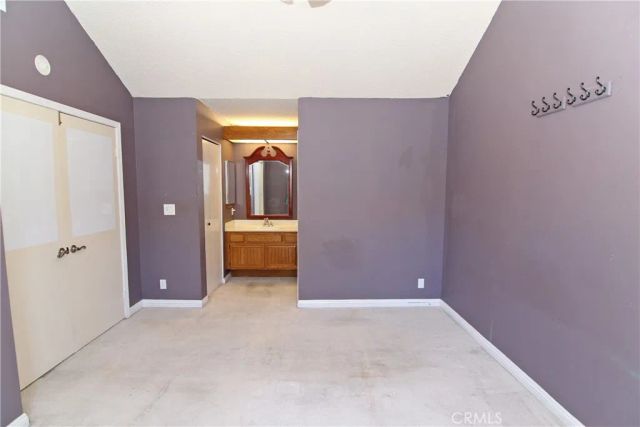26808 Claudette Street 332, Canyon Country, CA 91351