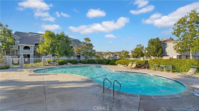 26808 Claudette Street 332, Canyon Country, CA 91351