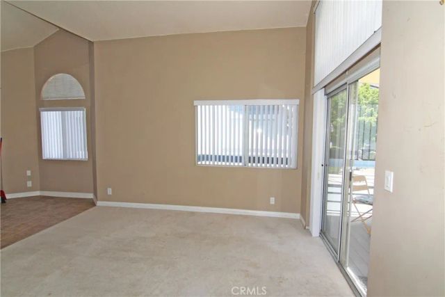 26808 Claudette Street 332, Canyon Country, CA 91351
