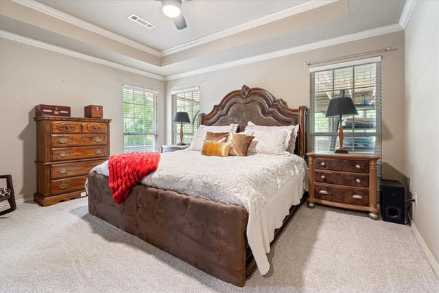 3950 Amberwood Street, Springdale, AR 72762