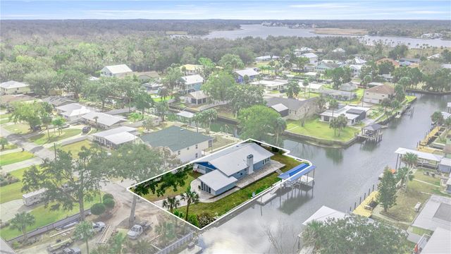 1940 NW 18TH STREET, Crystal River, FL 34428