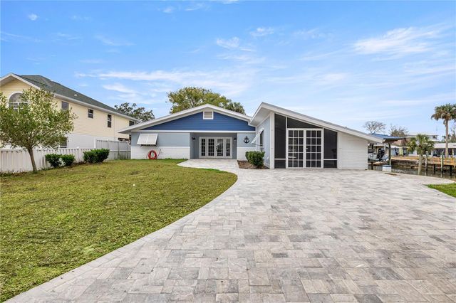 1940 NW 18TH STREET, Crystal River, FL 34428