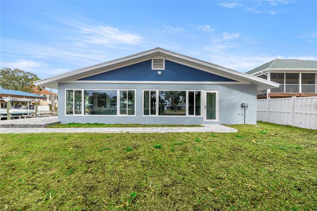 1940 NW 18TH STREET, Crystal River, FL 34428