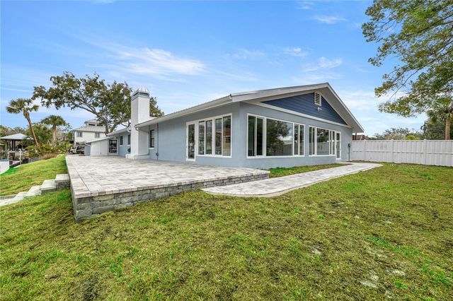 1940 NW 18TH STREET, Crystal River, FL 34428