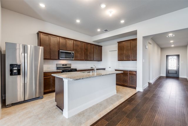 3029 Hollybrook Lane, Anna, TX 75409