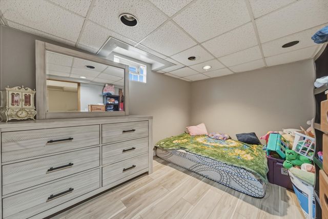 810 N Cherry Street, Addison, IL 60101