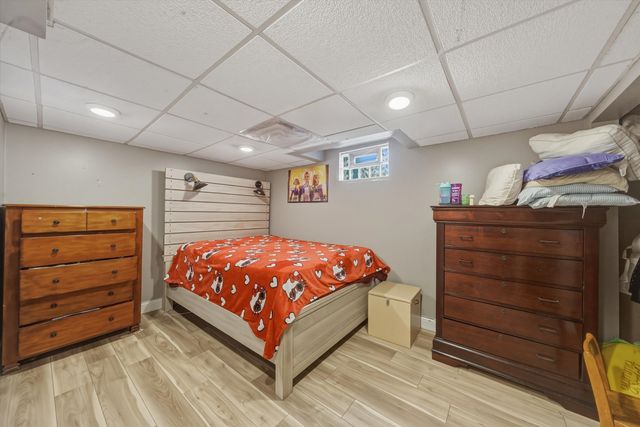 810 N Cherry Street, Addison, IL 60101