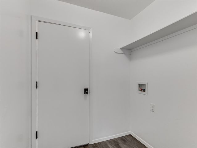 1607 Chuck Wagon Drive, El Reno, OK 73036