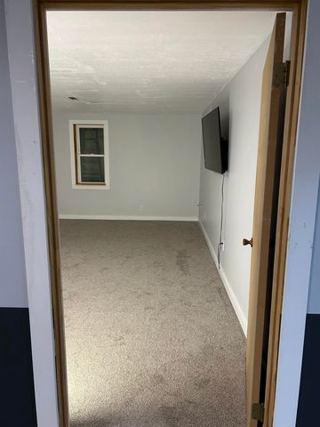 116 W 7th St, Peck, KS 67120