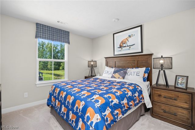 6100 James Drive, Lorain, OH 44053