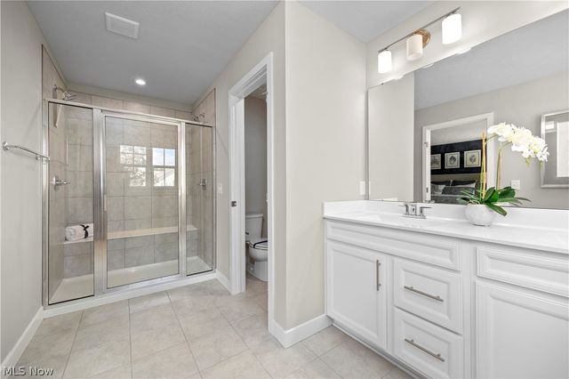 6100 James Drive, Lorain, OH 44053