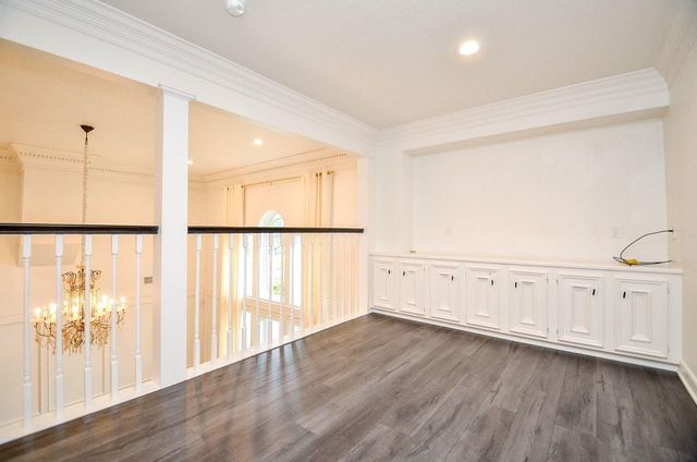 9655 Longmont Drive, Houston, TX 77063