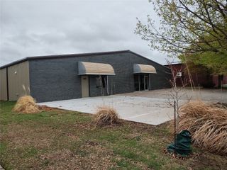 1302 Lindsey Plaza Drive, Norman, OK 73071