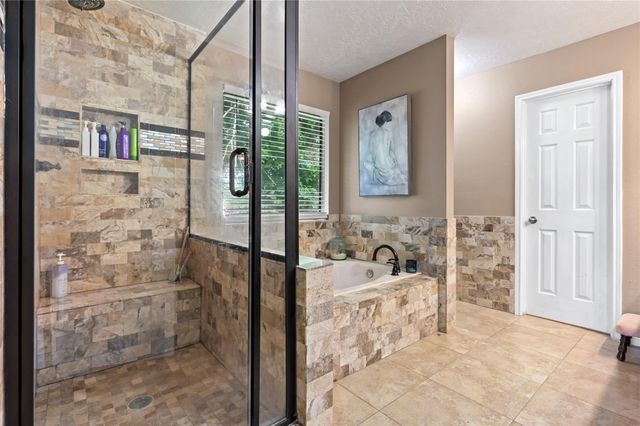2215 Dublin Drive, League City, TX 77573