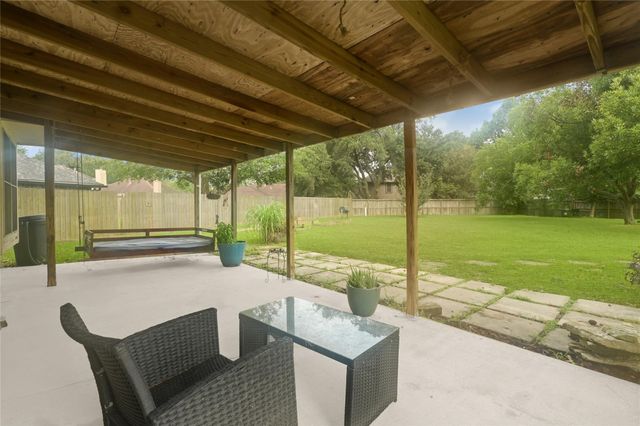 2215 Dublin Drive, League City, TX 77573