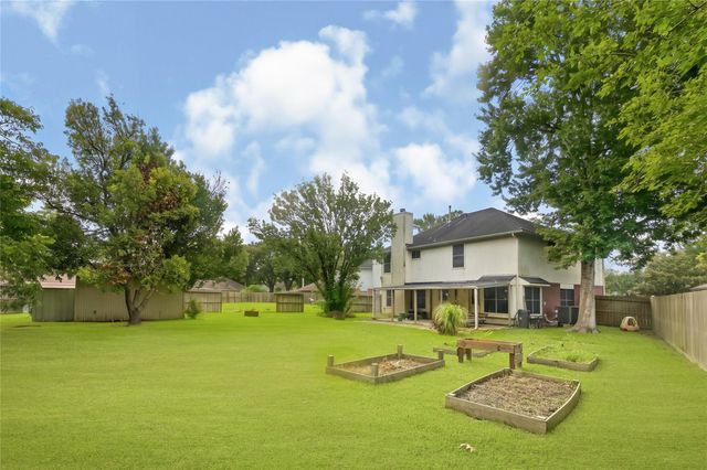 2215 Dublin Drive, League City, TX 77573