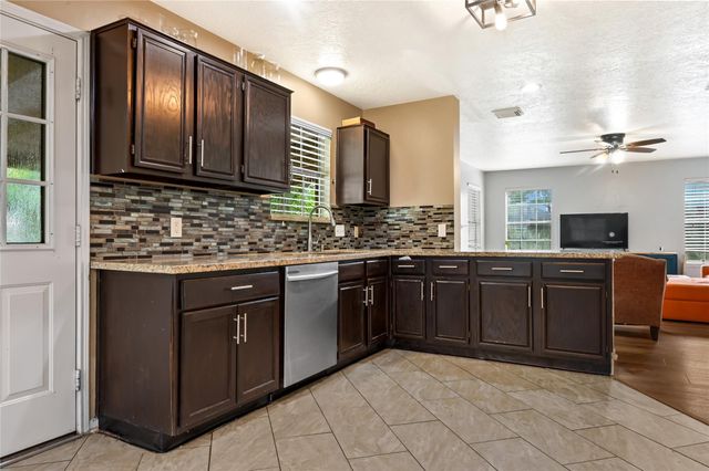 2215 Dublin Drive, League City, TX 77573