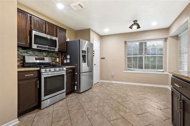 2215 Dublin Drive, League City, TX 77573